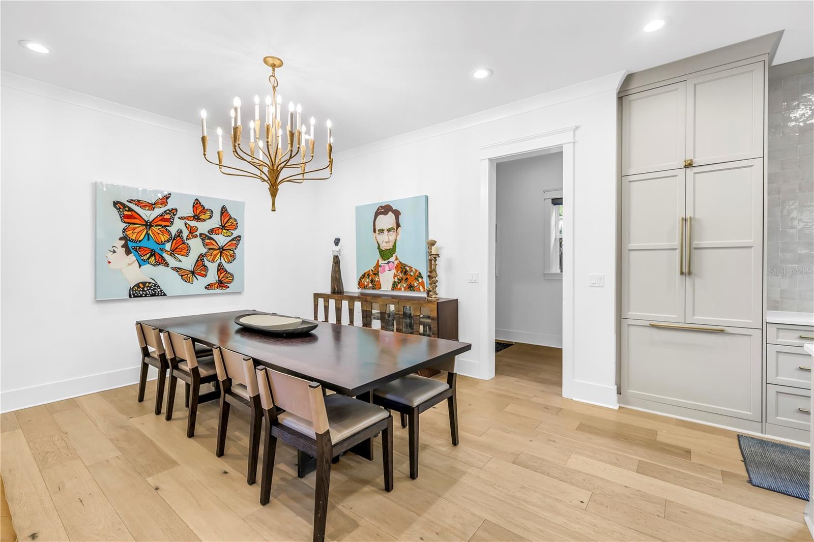 Image 19 of 47 For 135 19th Avenue Ne