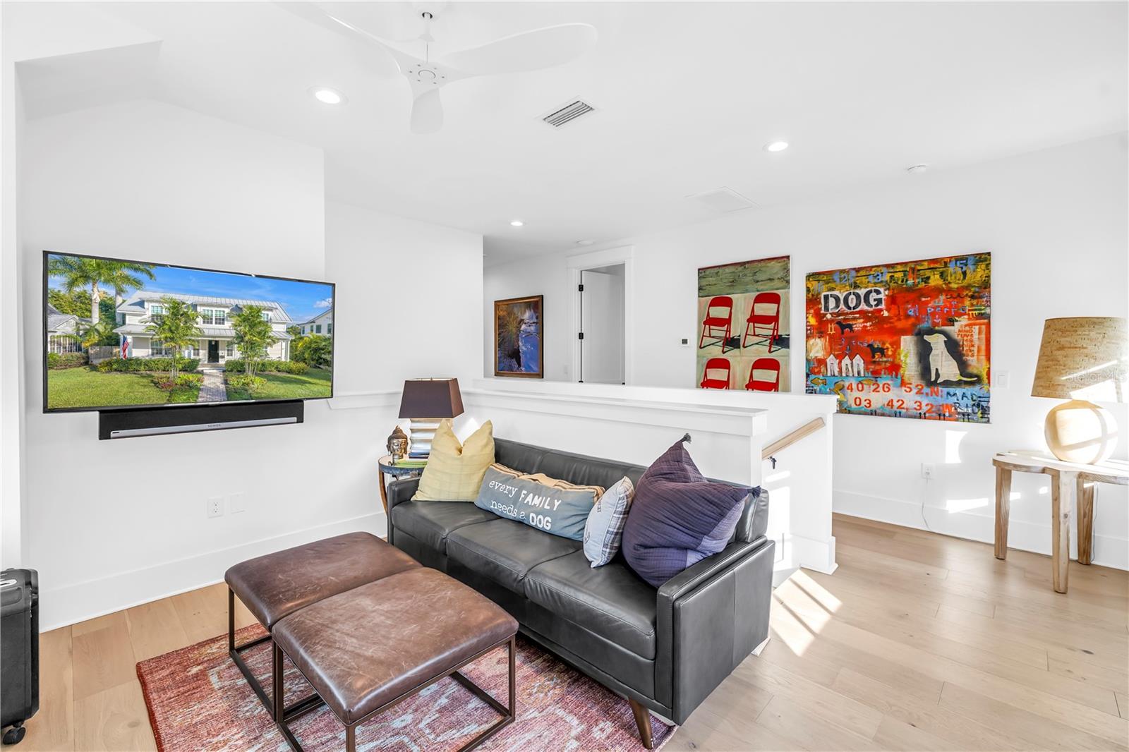 Image 28 of 47 For 135 19th Avenue Ne