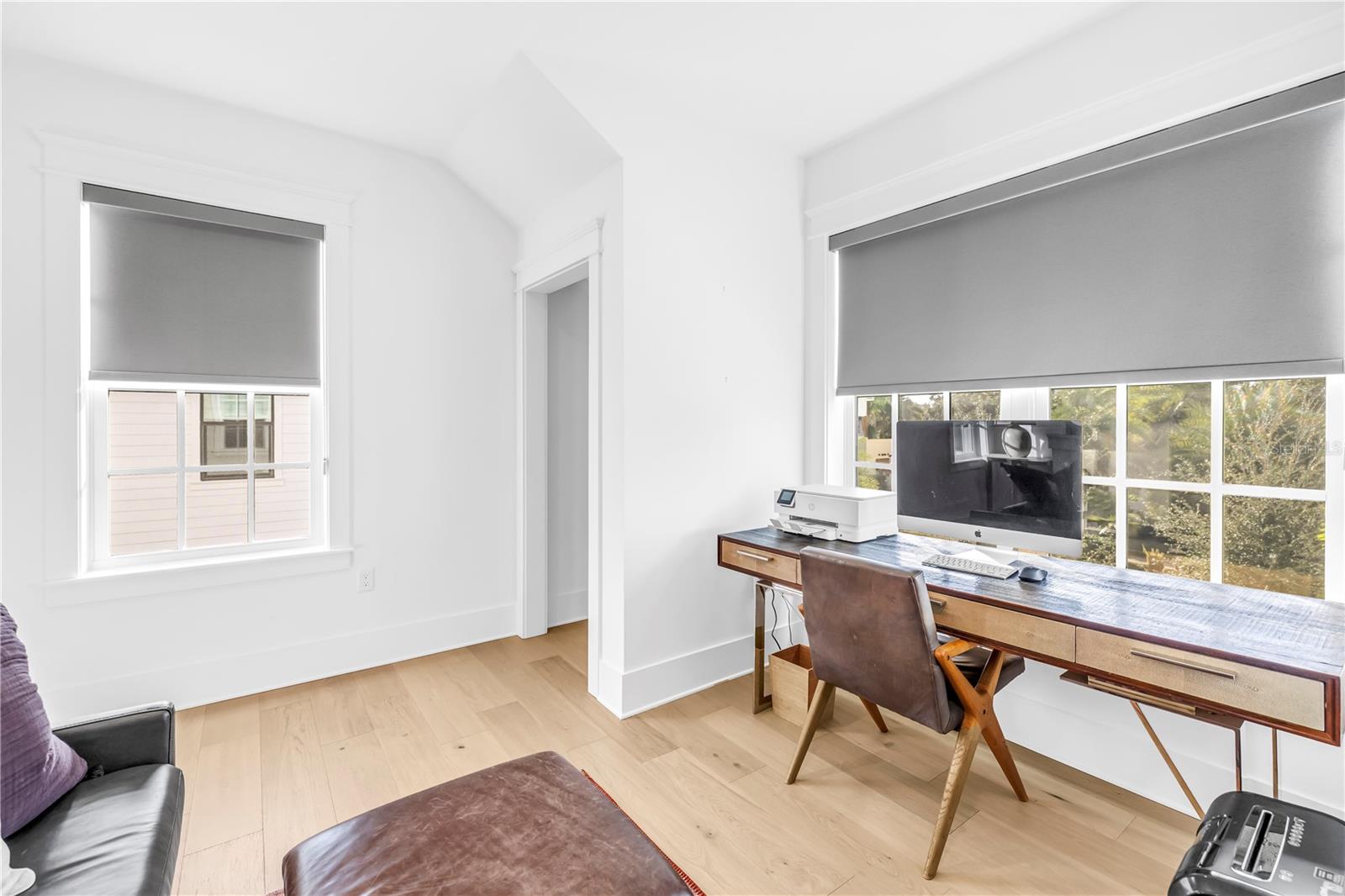 Image 29 of 47 For 135 19th Avenue Ne