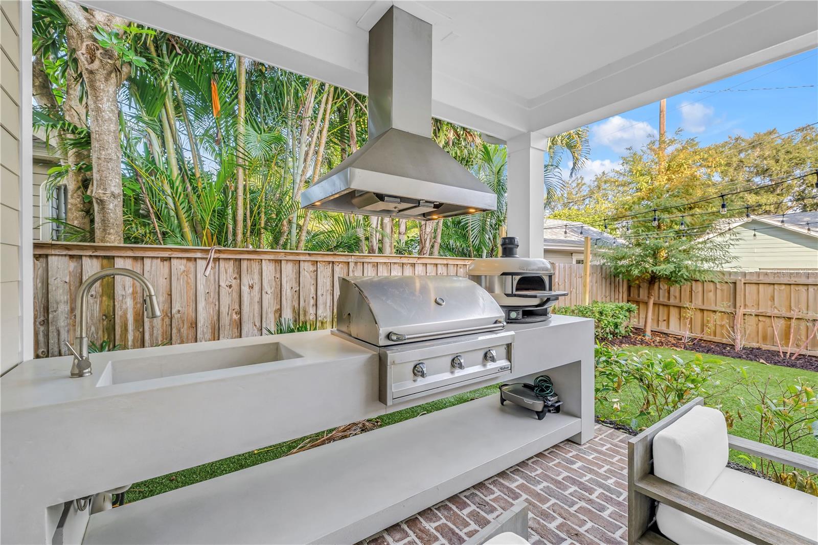 Image 31 of 47 For 135 19th Avenue Ne