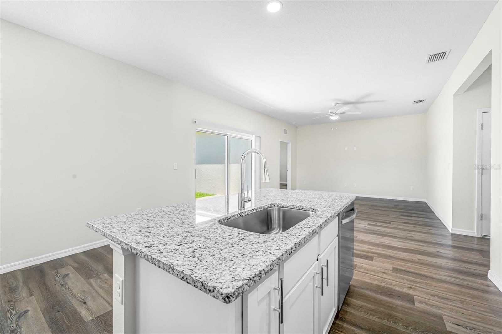 Image 21 of 76 For 9313 Gentle Ben Court