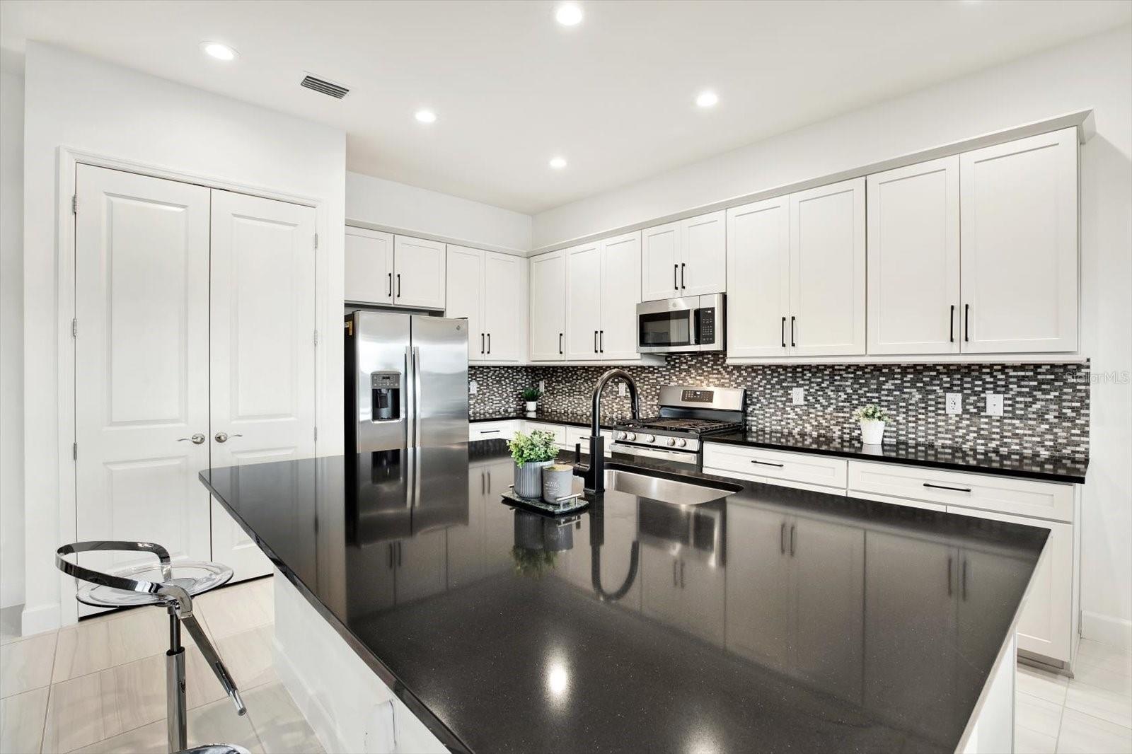 Image 19 of 58 For 32179 Logan Elm Terrace