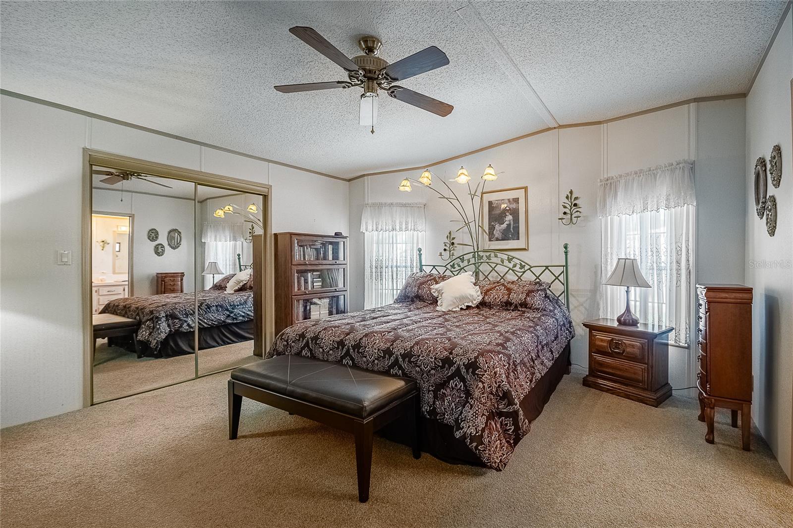 Image 18 of 45 For 36901 Kimela Avenue