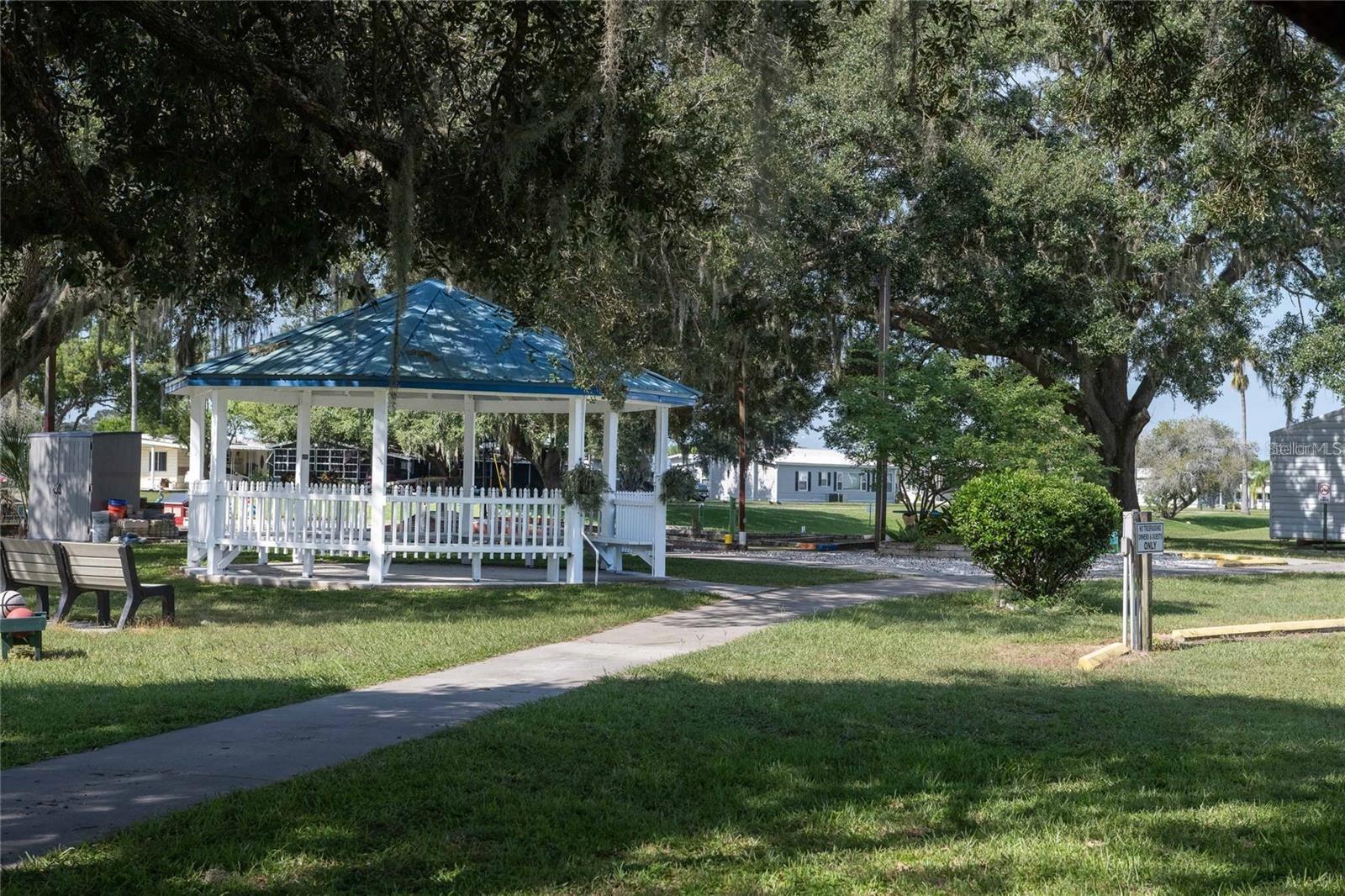 Image 42 of 45 For 36901 Kimela Avenue