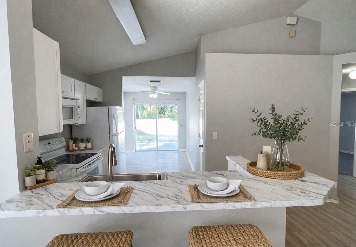 Image 5 of 15 For 6611 Summer Haven Drive