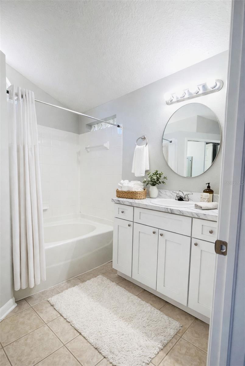 Image 7 of 15 For 6611 Summer Haven Drive