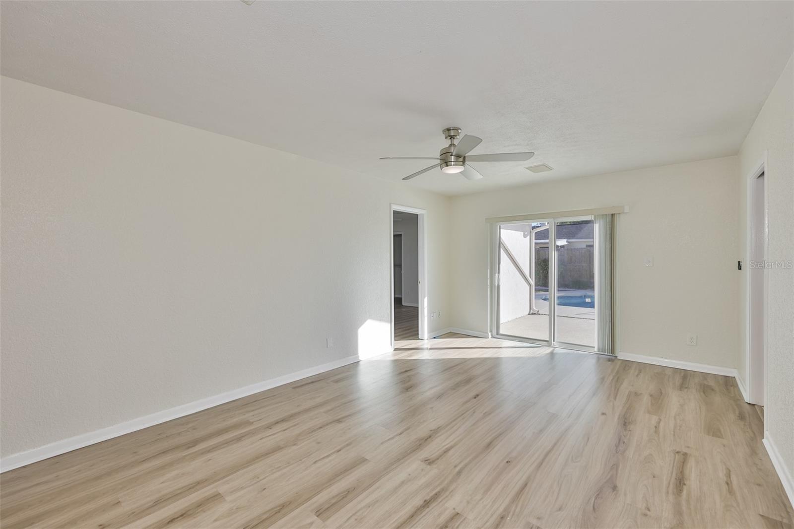 Image 13 of 45 For 2973 Forest Circle