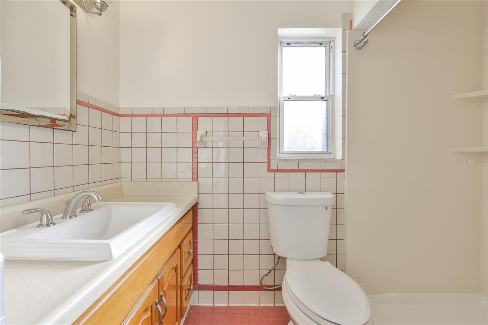 Image 27 of 45 For 2973 Forest Circle