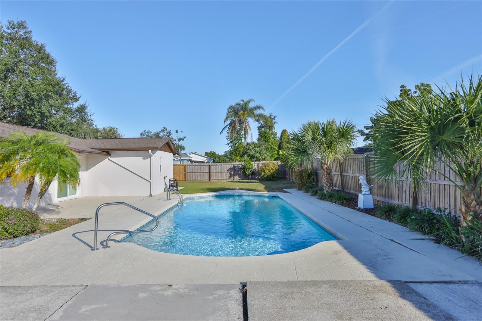 Image 36 of 45 For 2973 Forest Circle