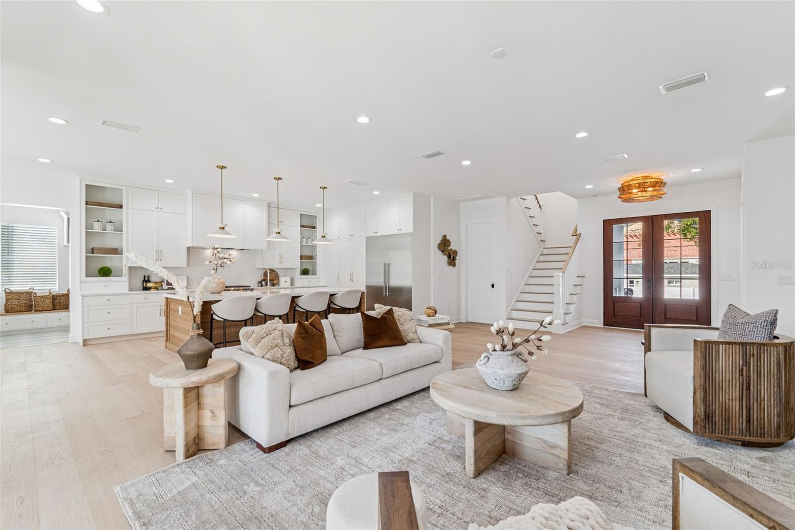 Image 14 of 87 For 4814 Euclid Avenue