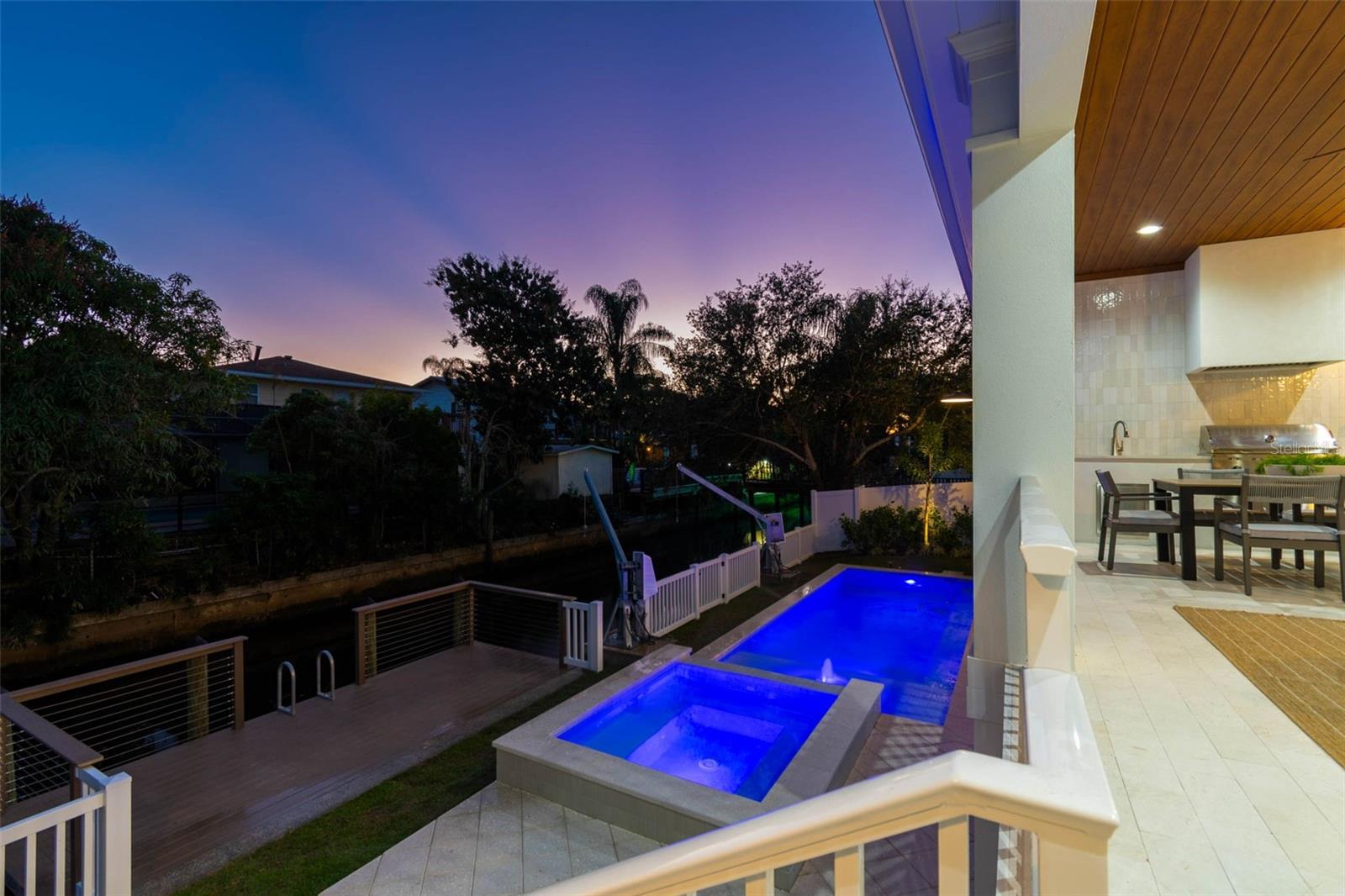 Image 5 of 87 For 4814 Euclid Avenue