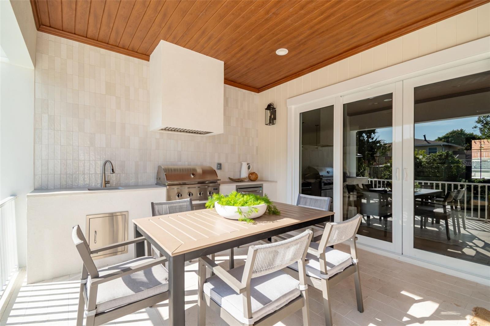 Image 66 of 87 For 4814 Euclid Avenue