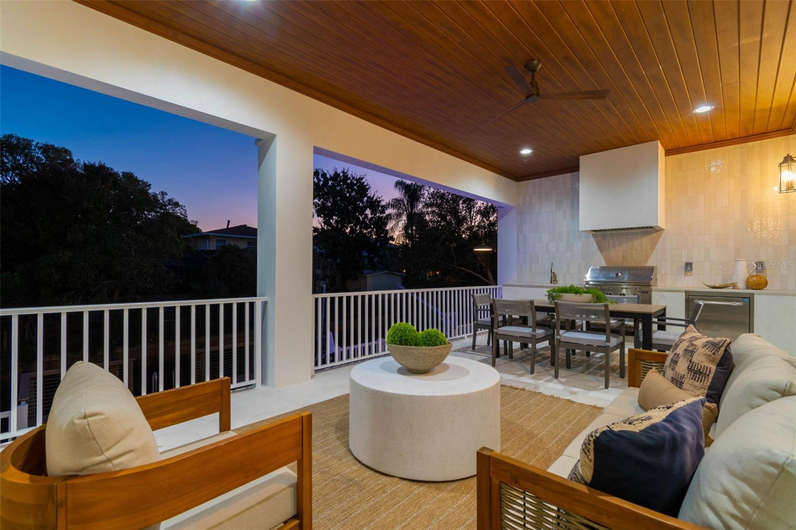 Image 85 of 87 For 4814 Euclid Avenue