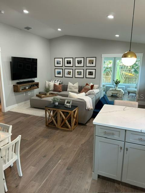 Image 5 of 23 For 2908 San Rafael Street