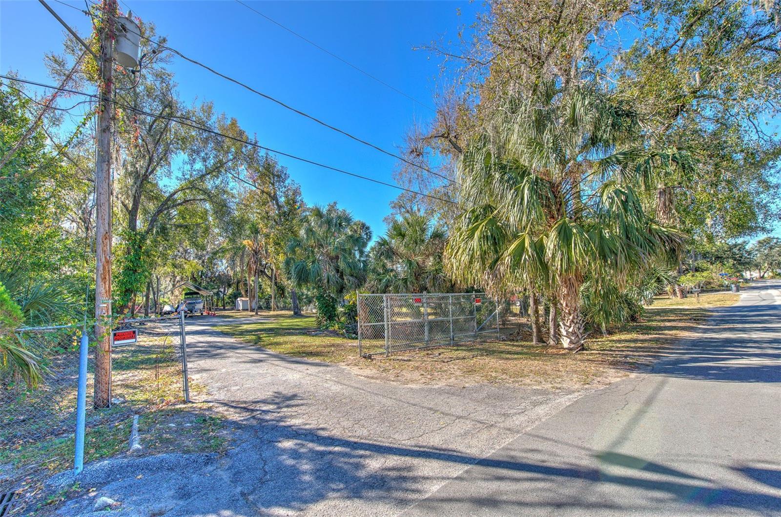 Image 16 of 16 For 4226 Alafia Boulevard
