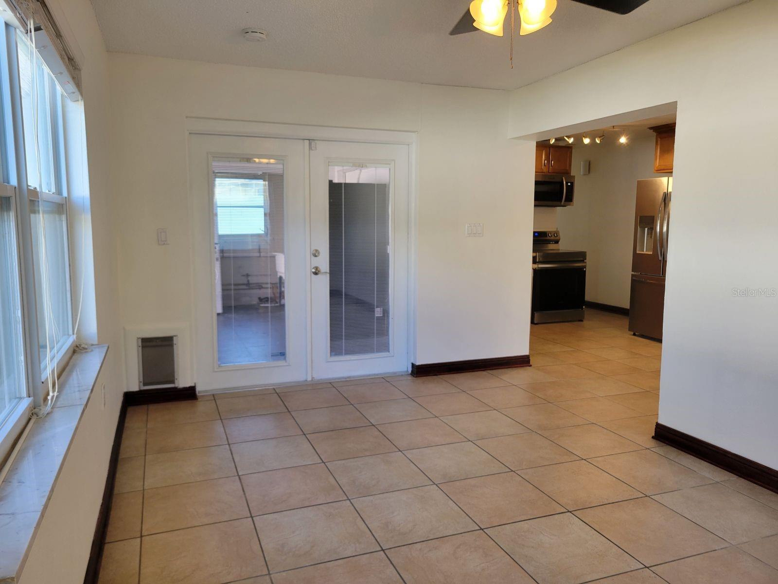 Image 14 of 25 For 2215 Lauren Drive