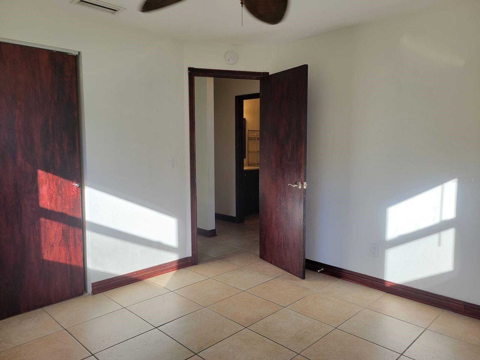 Image 16 of 25 For 2215 Lauren Drive