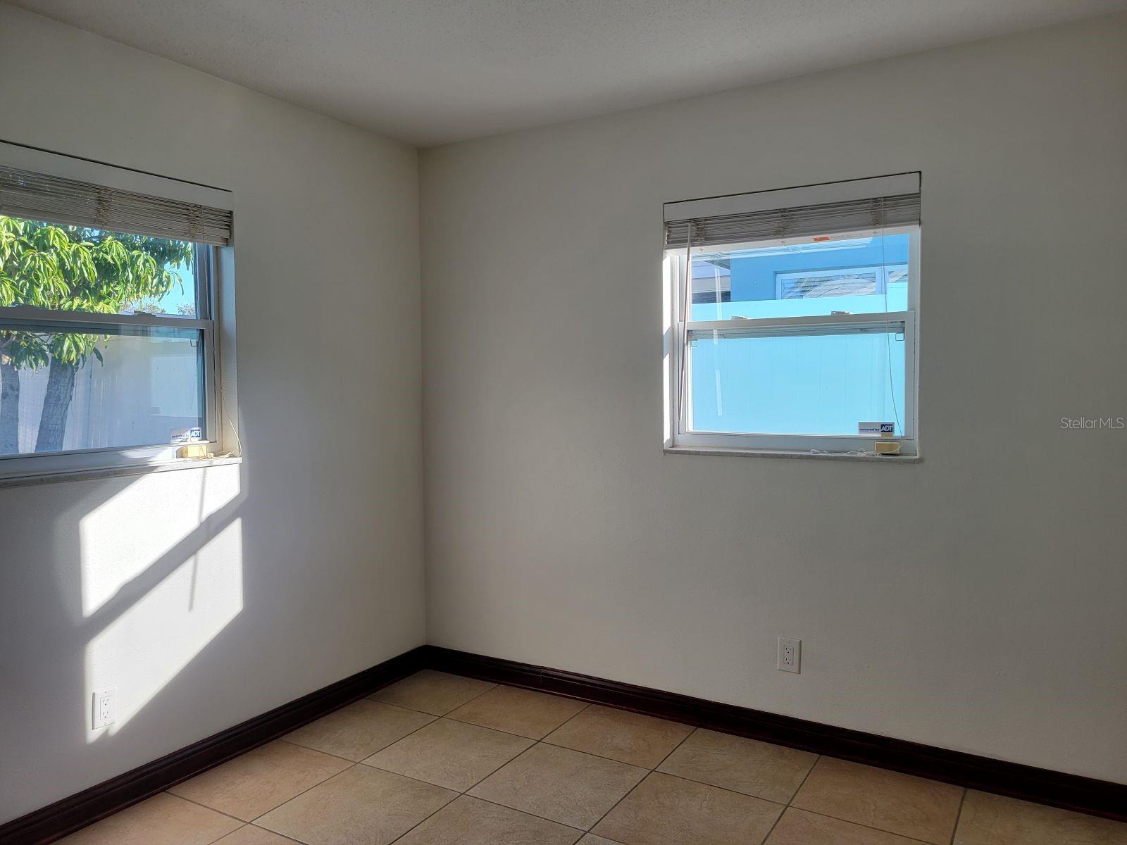 Image 17 of 25 For 2215 Lauren Drive