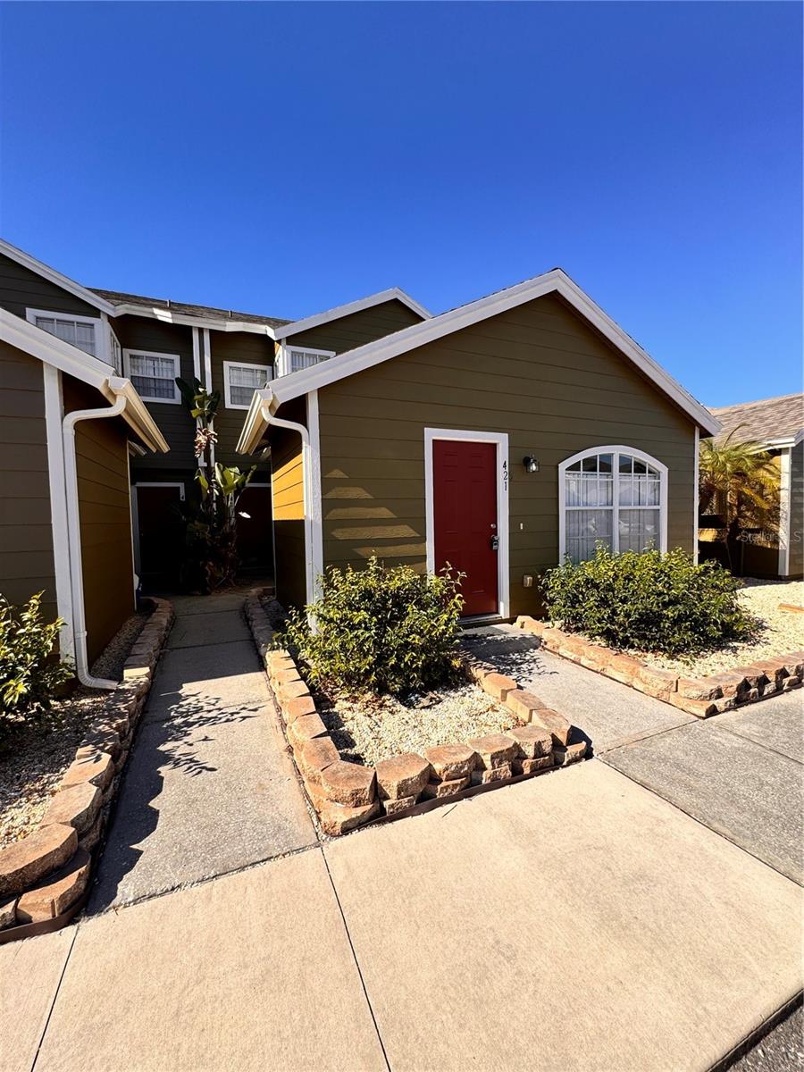 Image 4 of 14 For 421 Australian Way