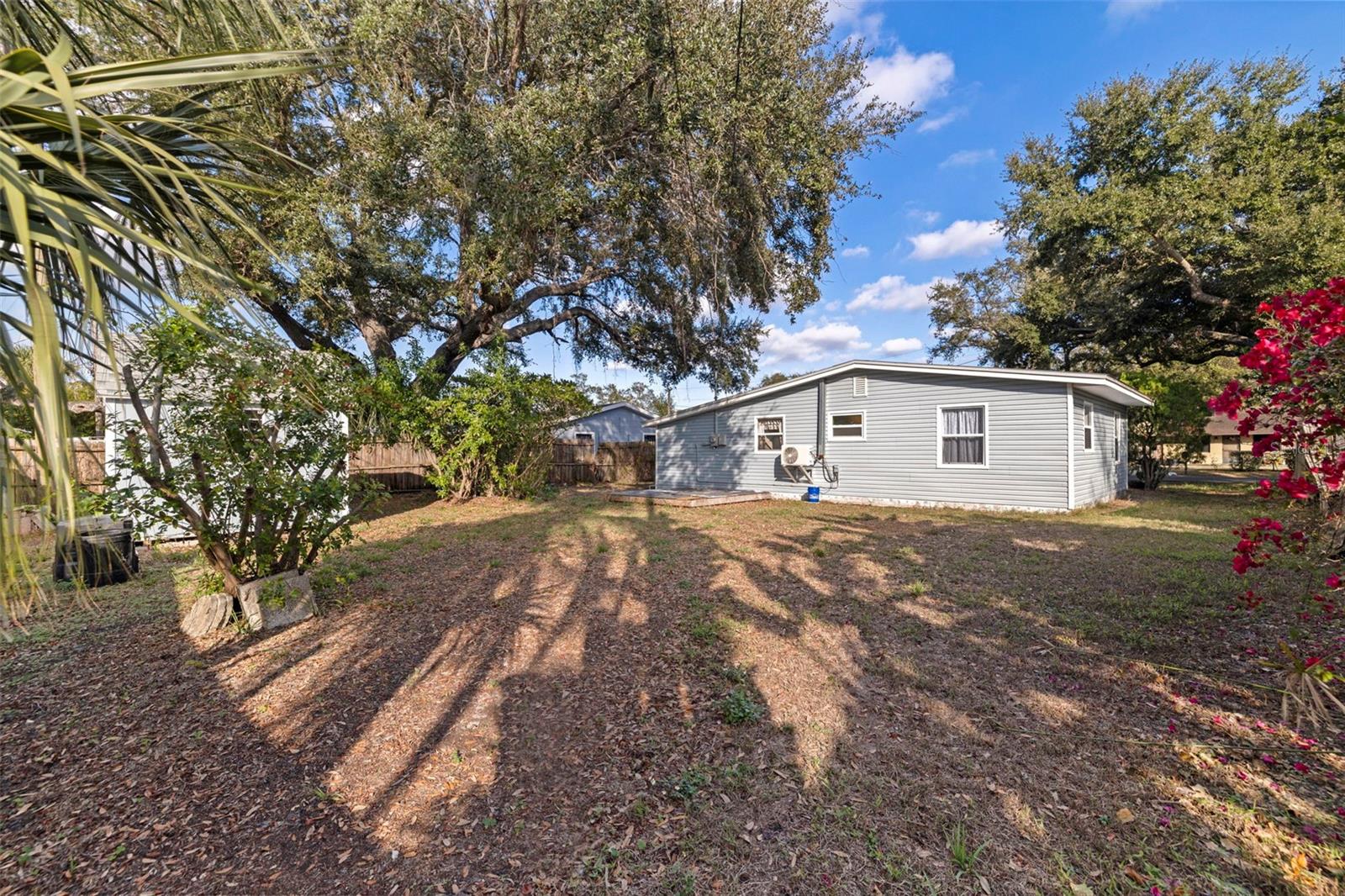 Image 25 of 27 For 5310 71st Way N