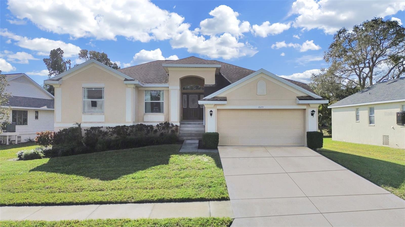Details for 1025 Lake Avoca Place, TARPON SPRINGS, FL 34689