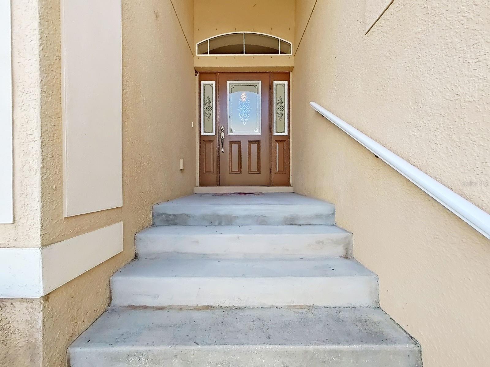 Image 18 of 75 For 1025 Lake Avoca Place