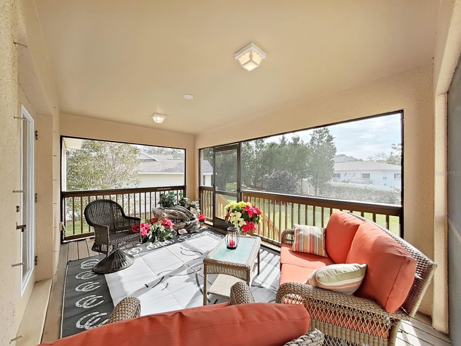 Image 47 of 75 For 1025 Lake Avoca Place