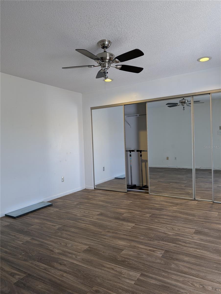 Image 36 of 46 For 8114 Oak Trace Way N D