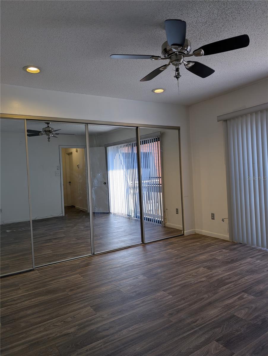 Image 37 of 46 For 8114 Oak Trace Way N D