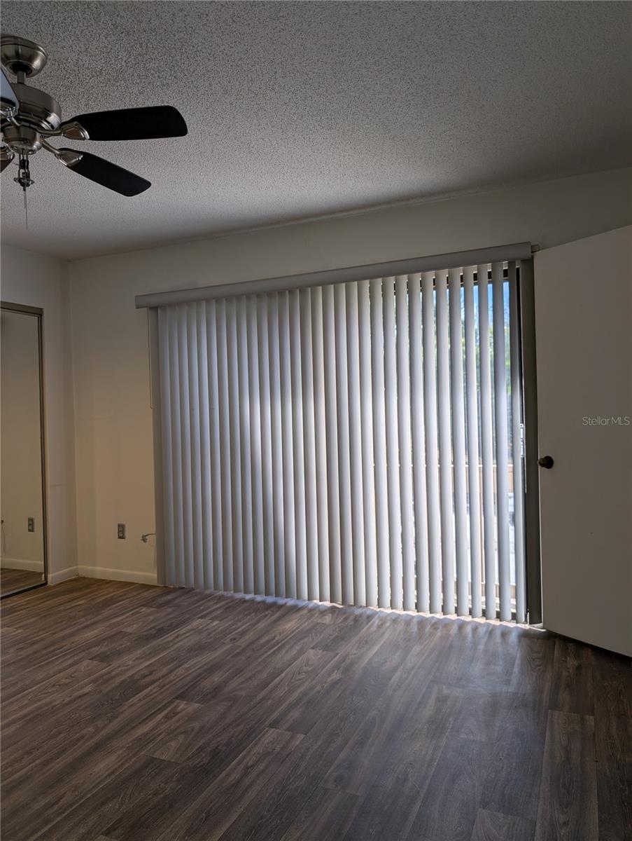 Image 38 of 46 For 8114 Oak Trace Way N D