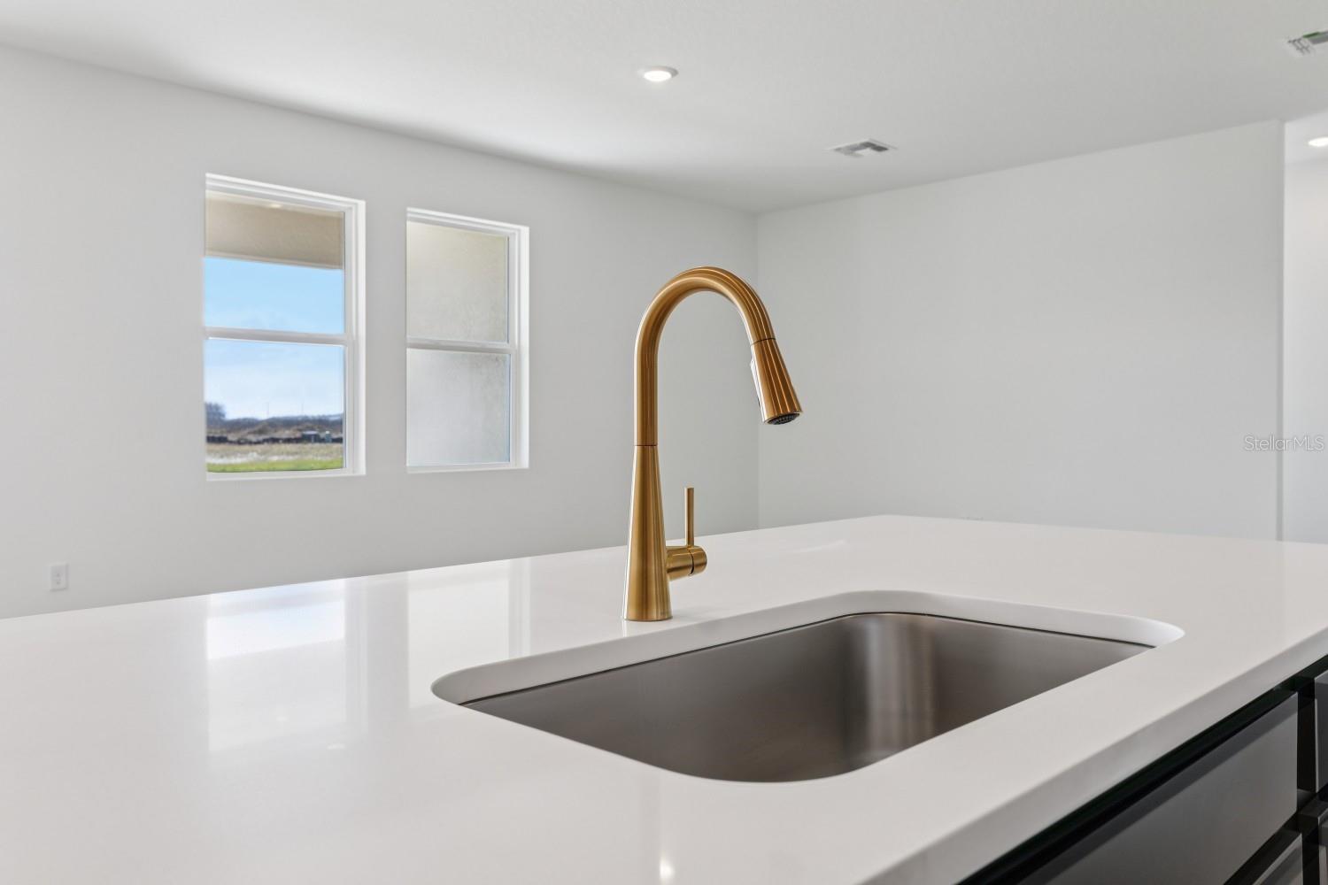 Image 18 of 49 For 5249 Painted Bamboo Street