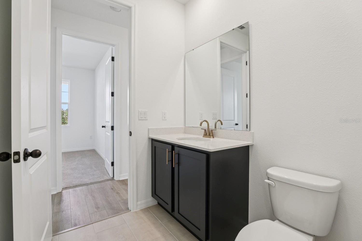 Image 26 of 49 For 5249 Painted Bamboo Street