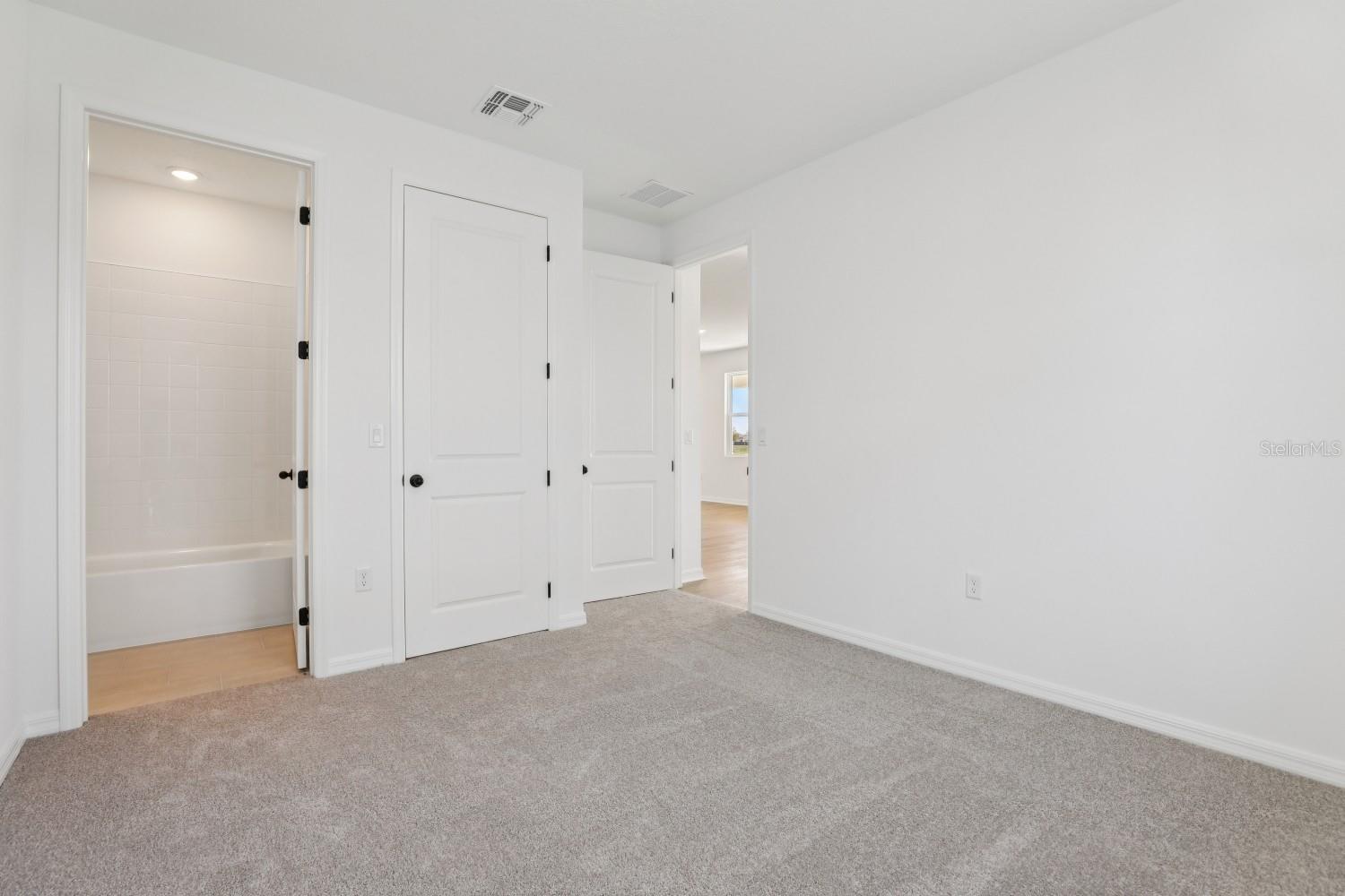 Image 28 of 49 For 5249 Painted Bamboo Street