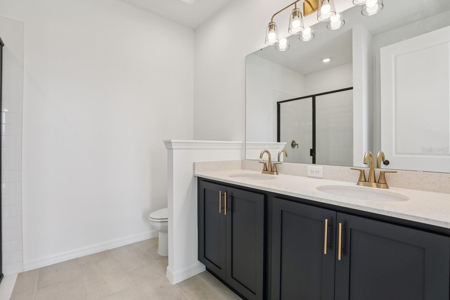 Image 34 of 49 For 5249 Painted Bamboo Street