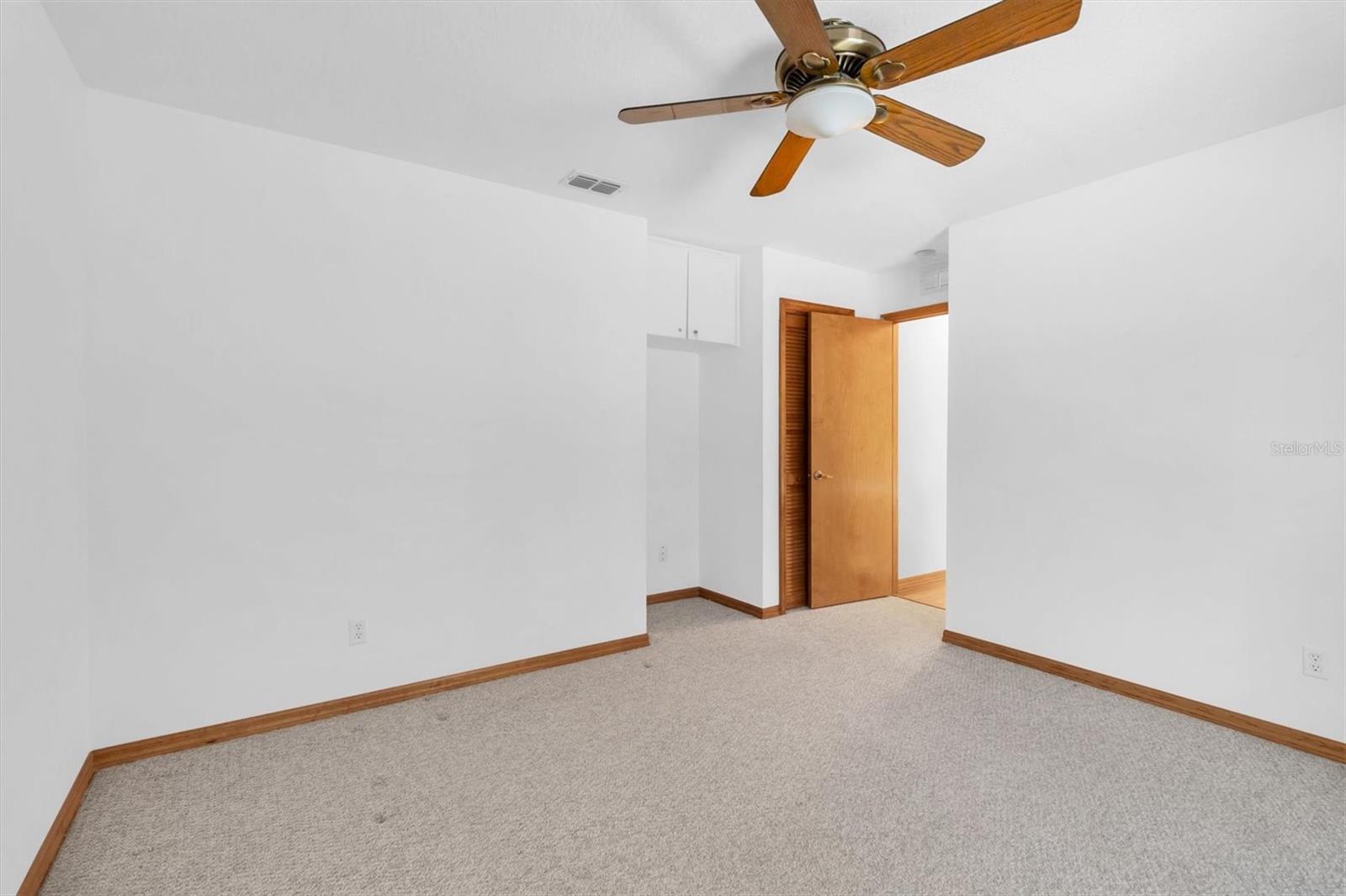 Image 29 of 47 For 2494 Axelwood Drive