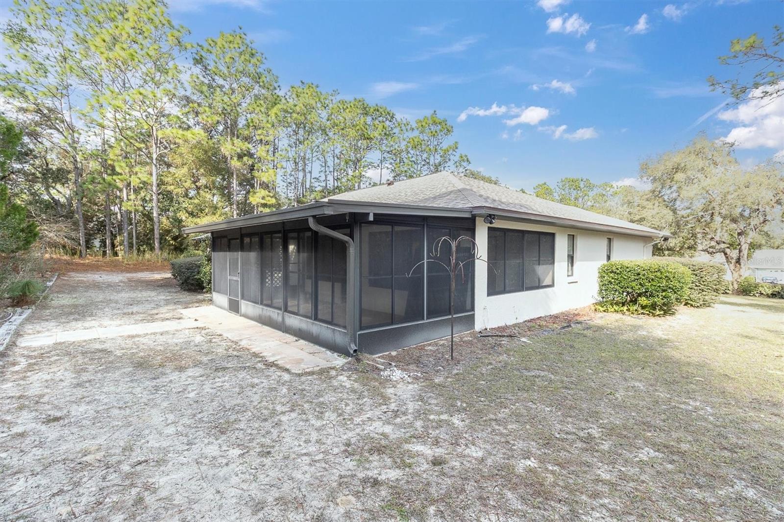 Image 38 of 47 For 2494 Axelwood Drive