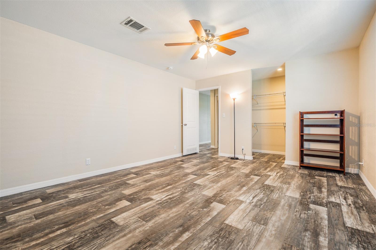 Image 17 of 30 For 13039 Keel Court