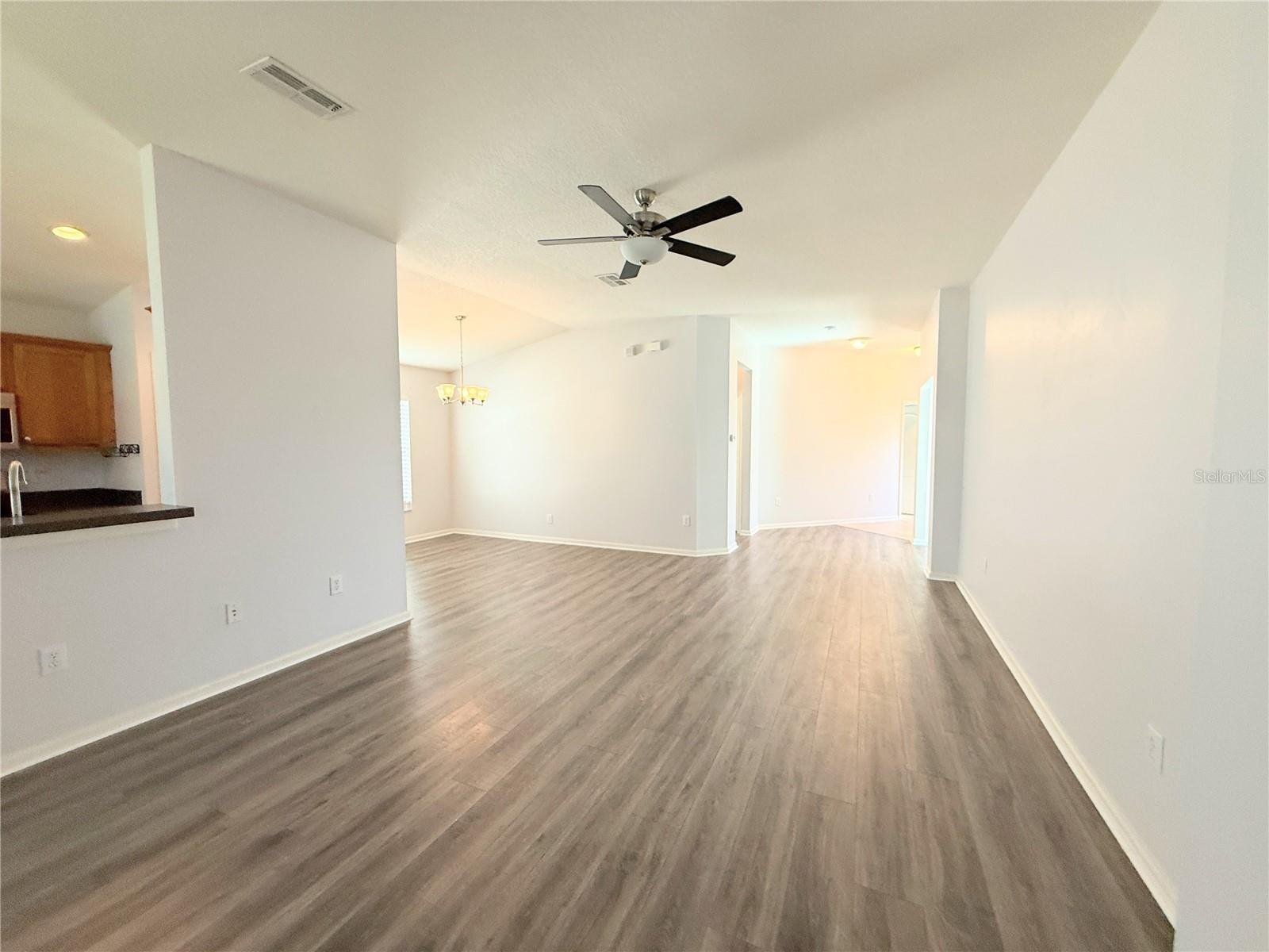 Image 10 of 23 For 5044 Gato Del Sol Circle