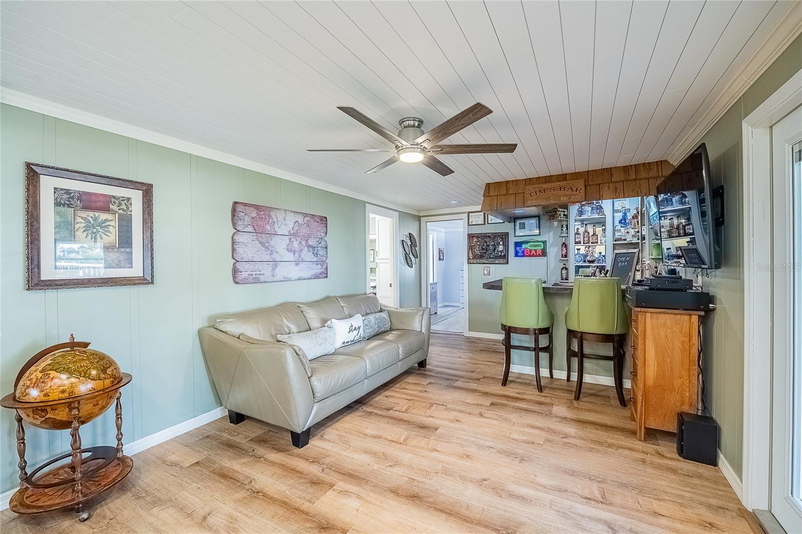 Image 10 of 59 For 5421 Mohawk Street