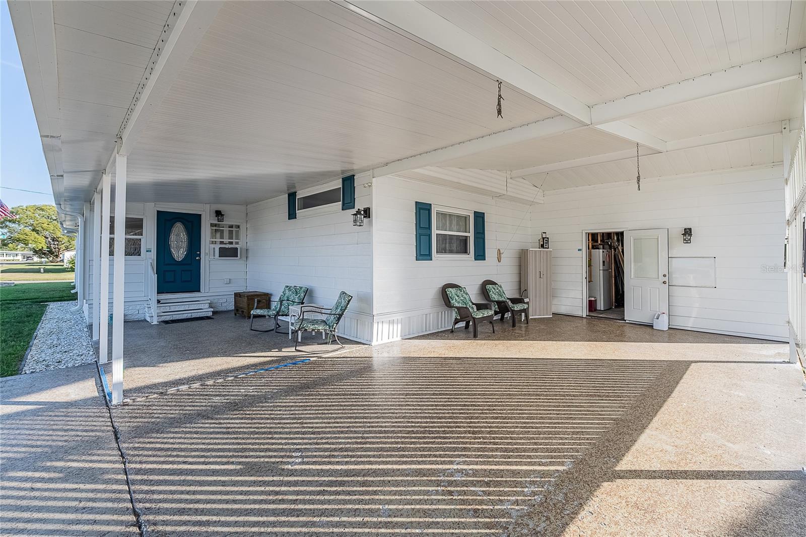 Image 3 of 59 For 5421 Mohawk Street