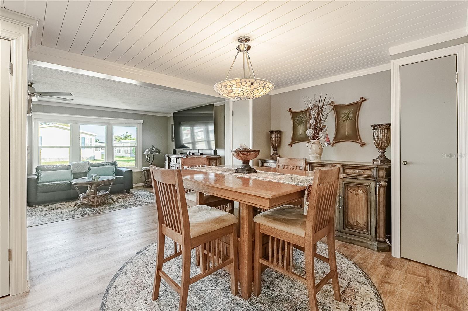 Image 9 of 59 For 5421 Mohawk Street