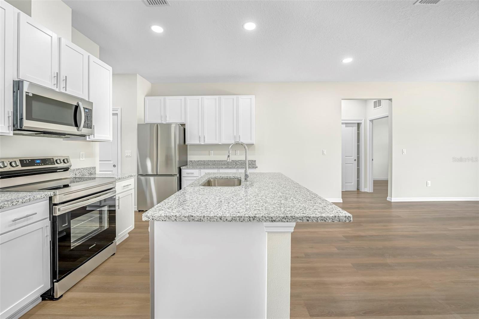 Image 62 of 75 For 9322 Seve Court