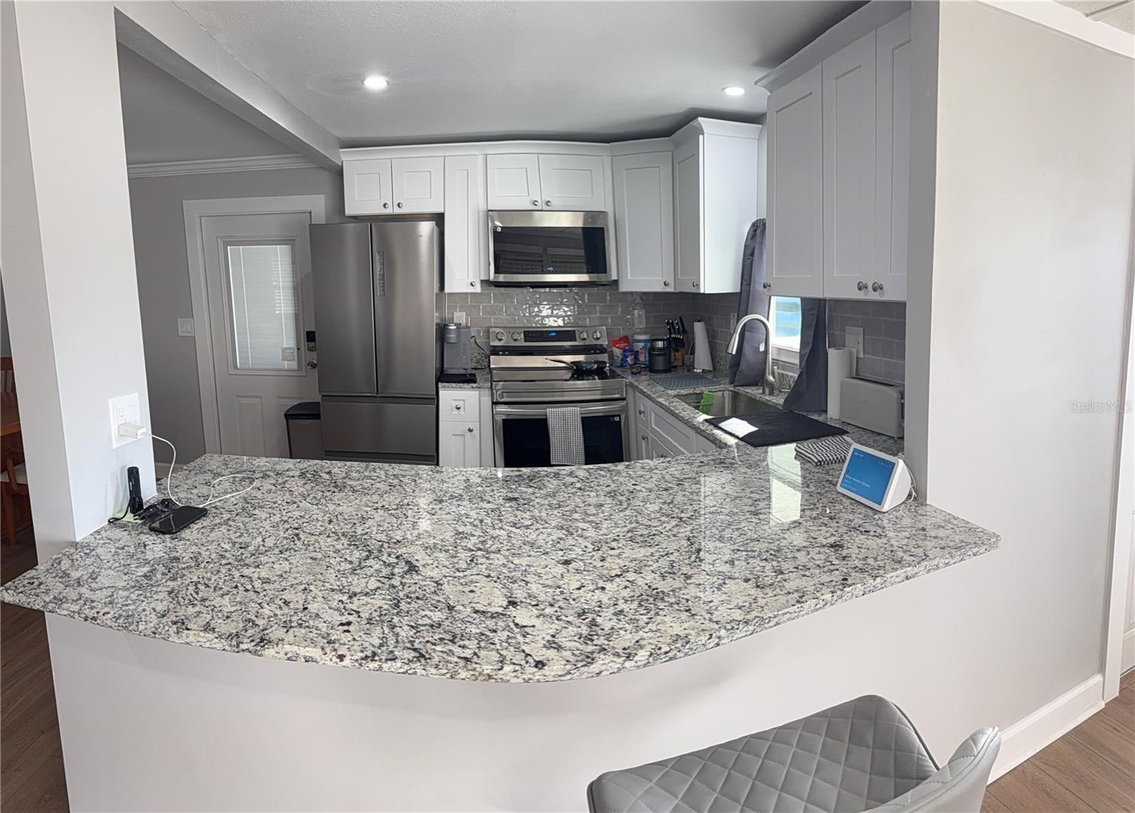 Image 13 of 21 For 7880 54th Avenue N 57