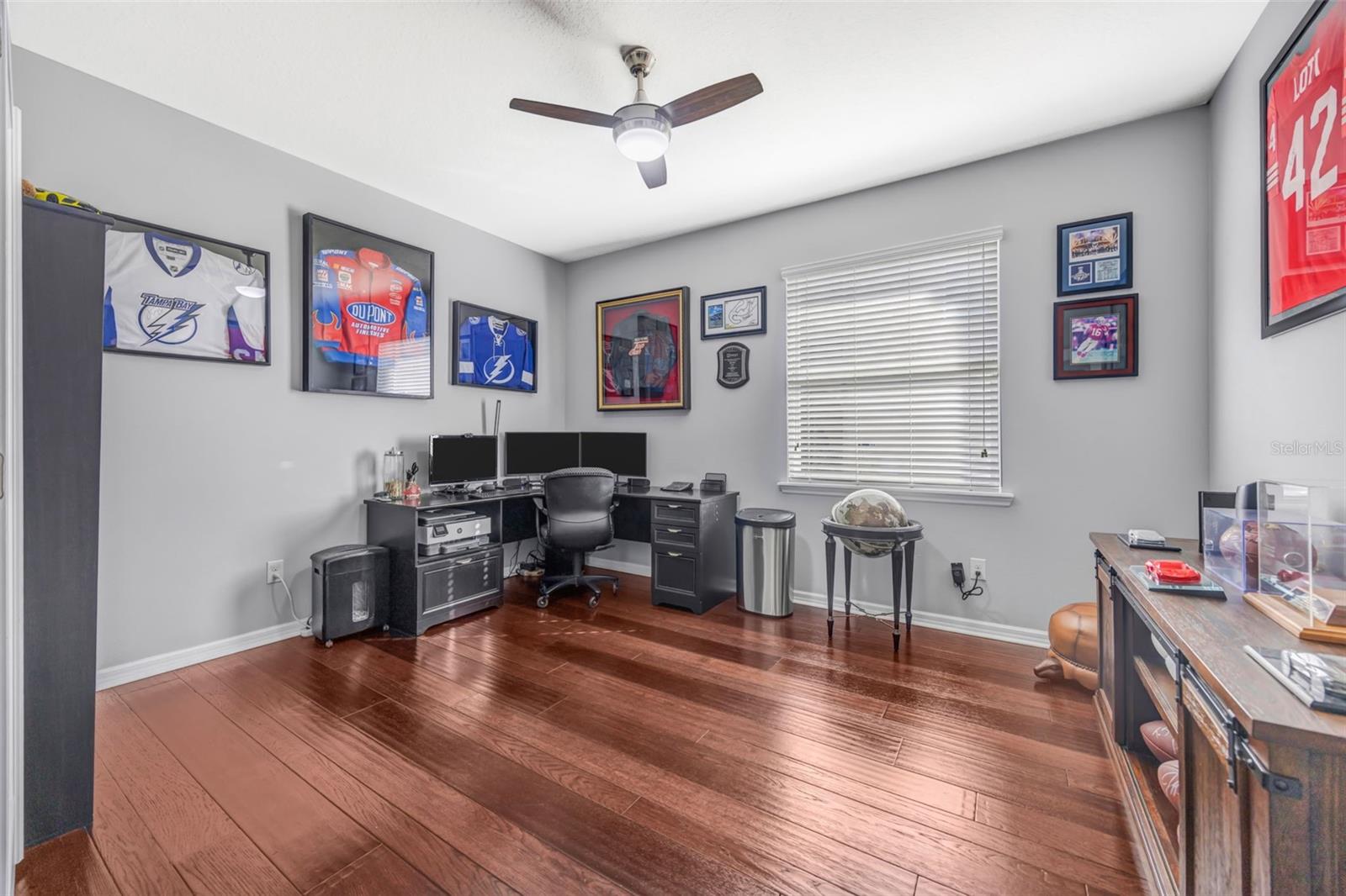 Image 17 of 77 For 5652 Fisher Glen Loop