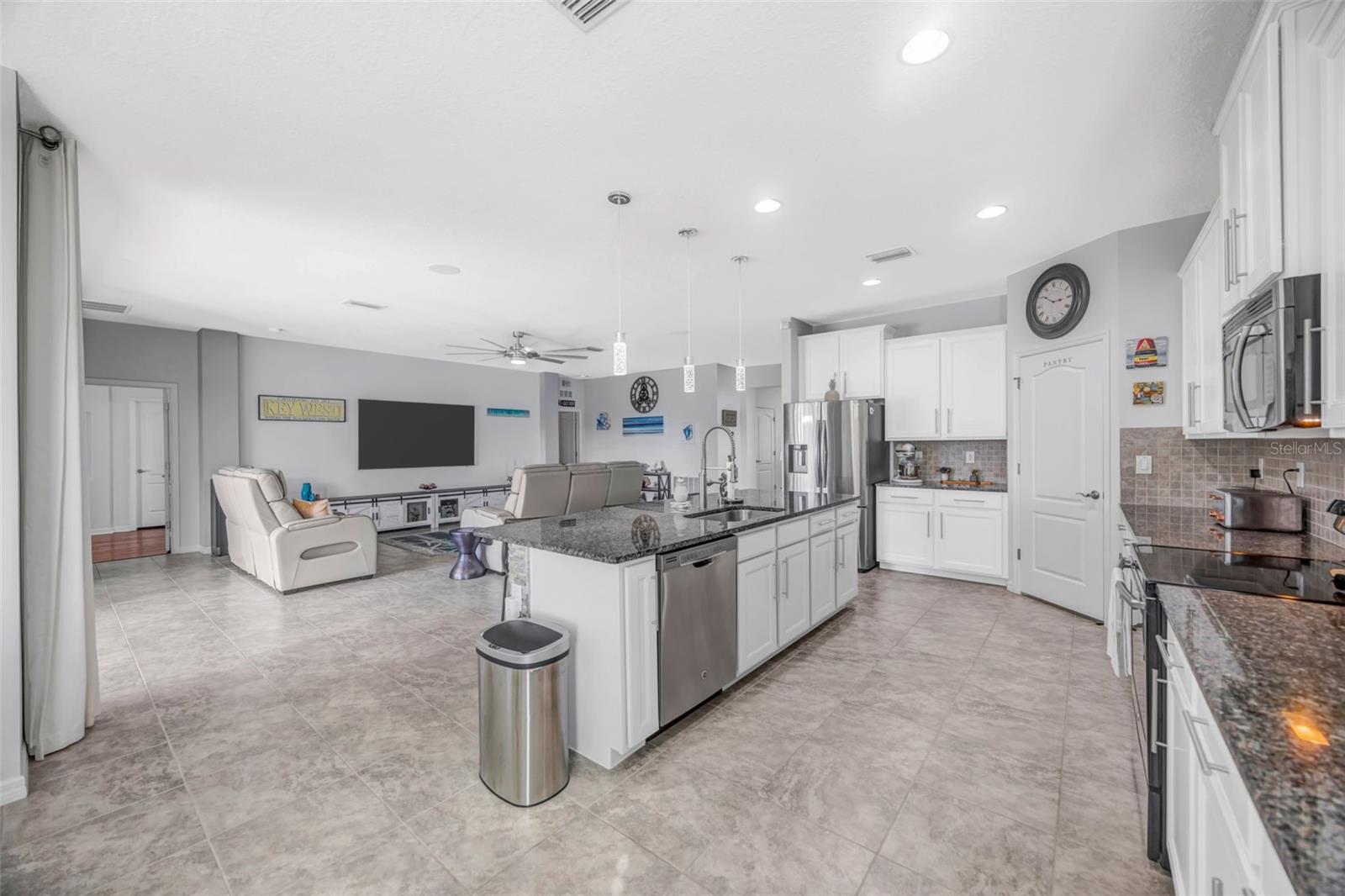 Image 26 of 77 For 5652 Fisher Glen Loop