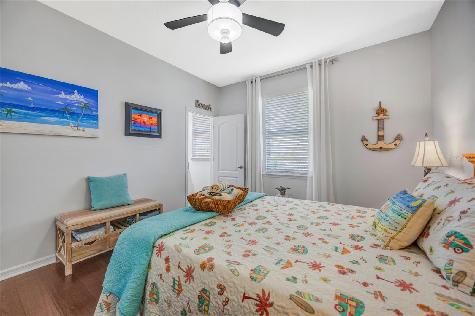 Image 43 of 77 For 5652 Fisher Glen Loop