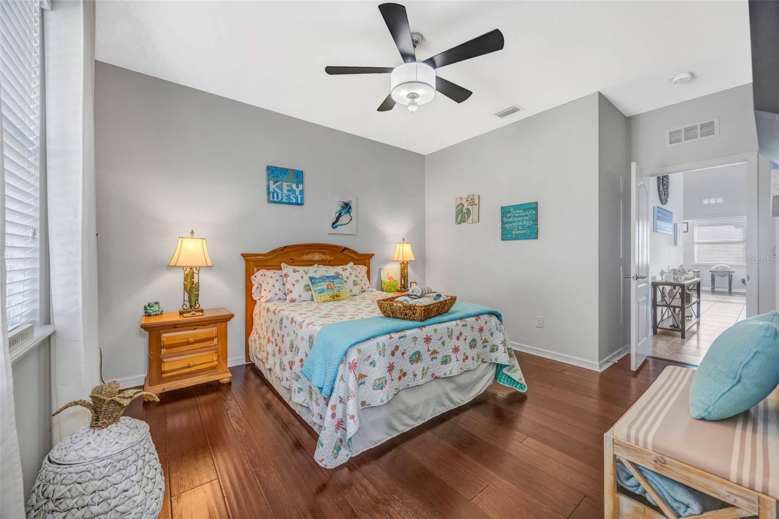 Image 44 of 77 For 5652 Fisher Glen Loop