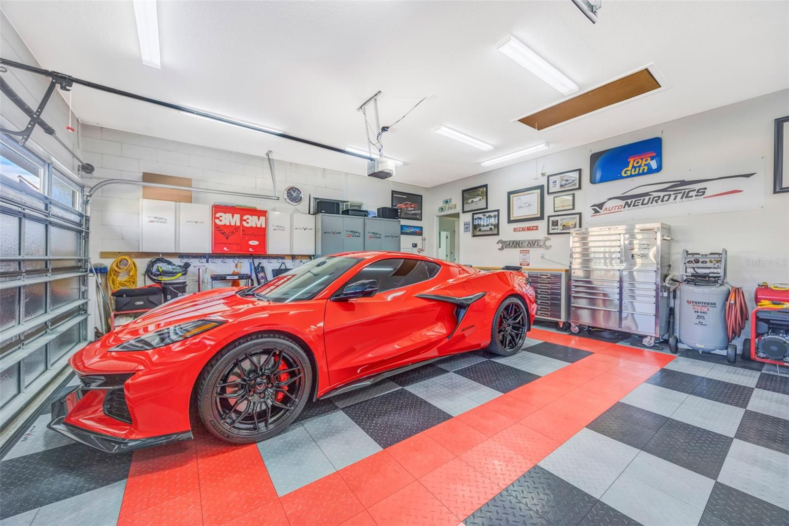 Image 57 of 77 For 5652 Fisher Glen Loop