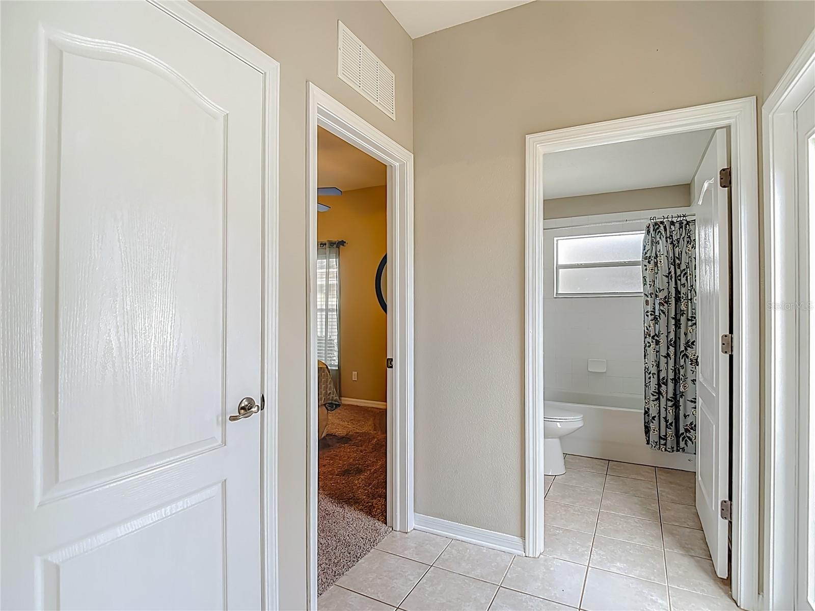 Image 26 of 83 For 8942 Sandusky Lane