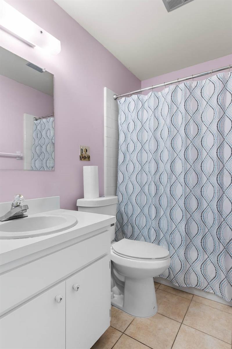 Image 18 of 47 For 401 Faraday Trail A